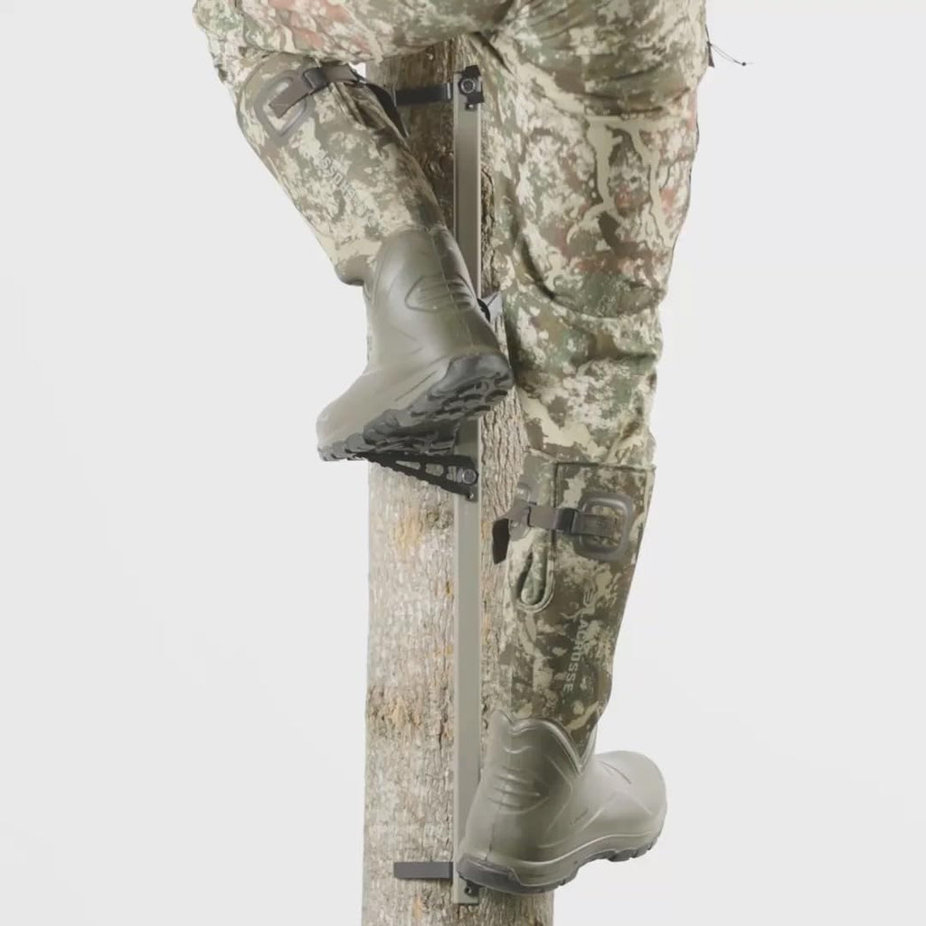 NOVIX Echo Hunt Ready System - Hunting Accessories Bundle w/Lock on Tree Stand & Tree Steps – Versatile & Packable – Frost-Coated Treestand Accessories - Made in USA, Classic