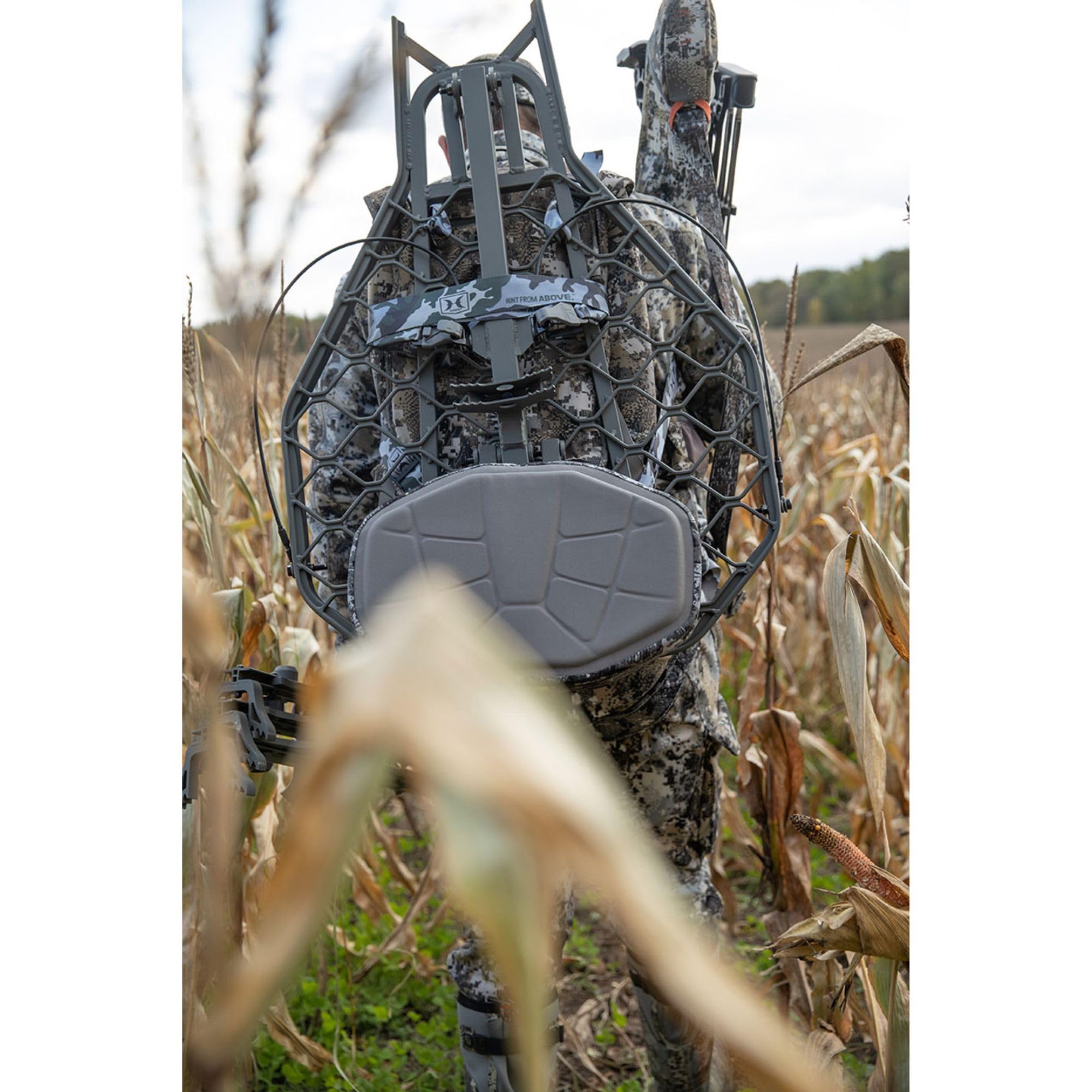 Hawk Hang-On Tree Stands – Durable, Comfortable Deer Hunting Platforms with Safety Harness Systems, Grey Finish, XL