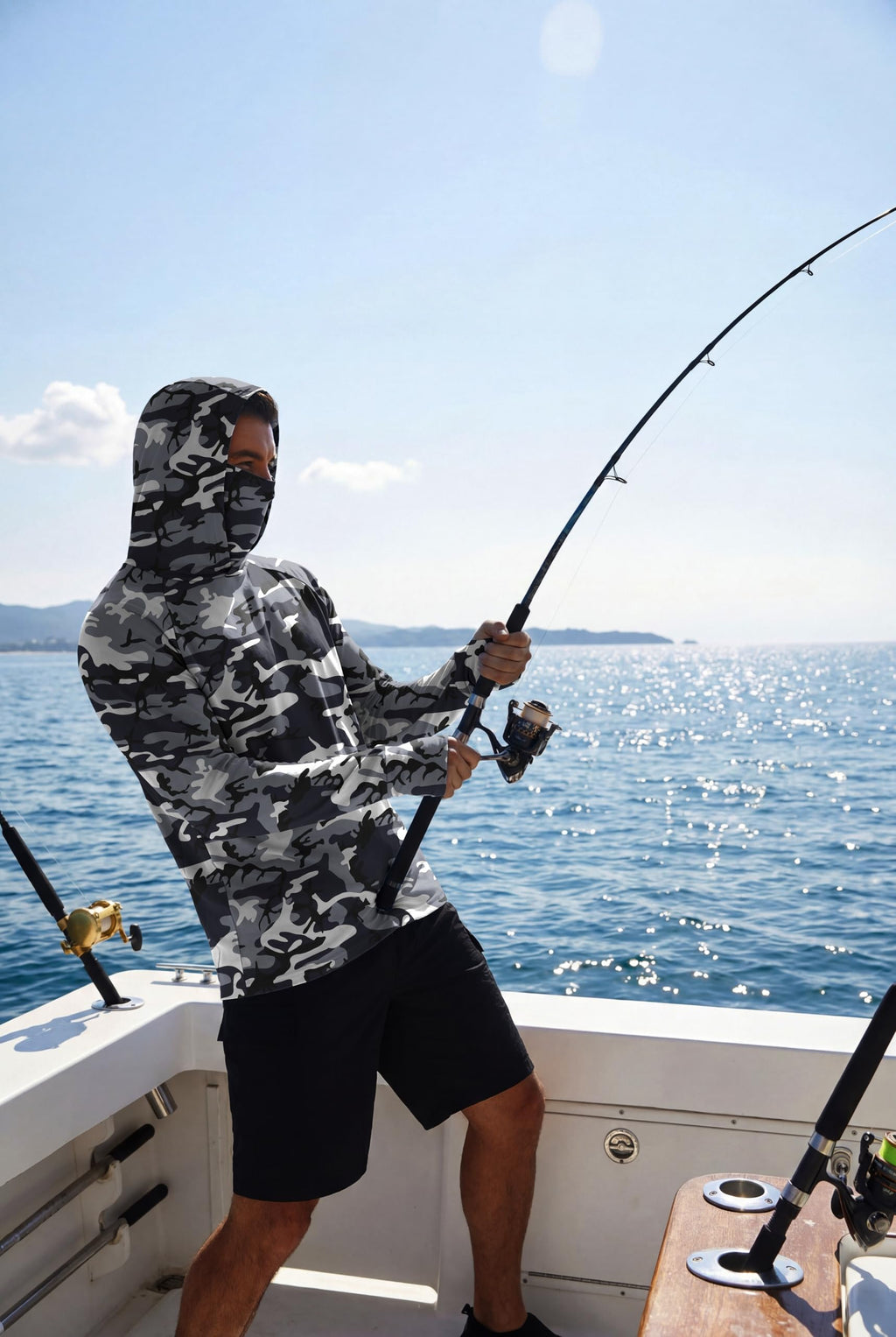 COOFANDY Mens Sunscreen Hoodie Shirts Long Sleeve Fishing Swim SPF Shirt Rash Guard UPF 50+ Lightweight for Hiking Workout Black Camouflage